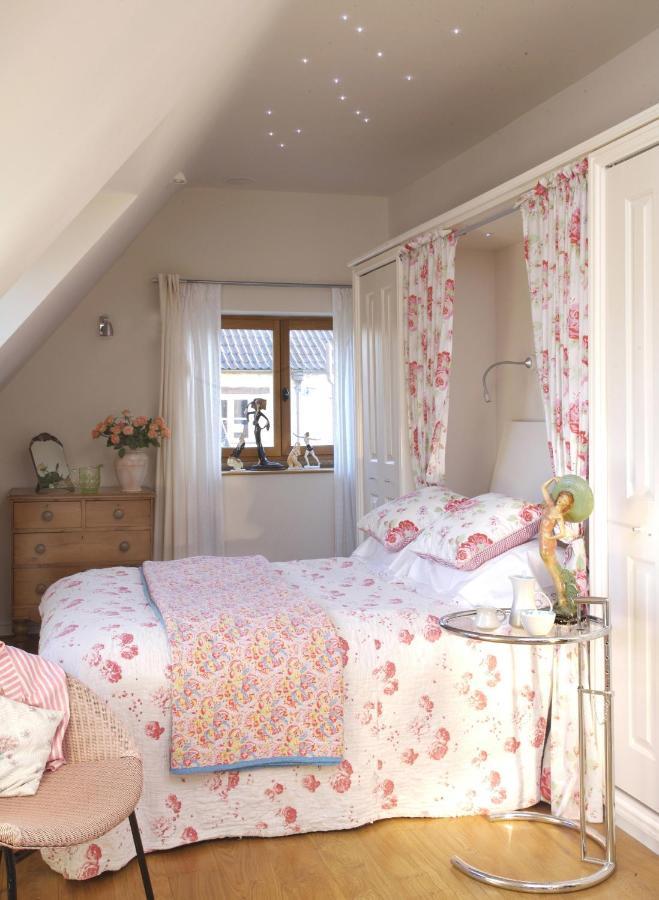 Fosse Farmhouse Holiday Cottages Chippenham  Kültér fotó