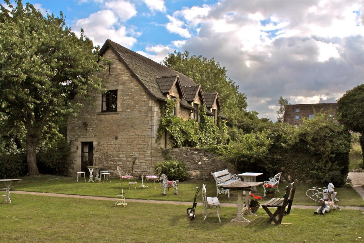 Fosse Farmhouse Holiday Cottages Chippenham  Kültér fotó