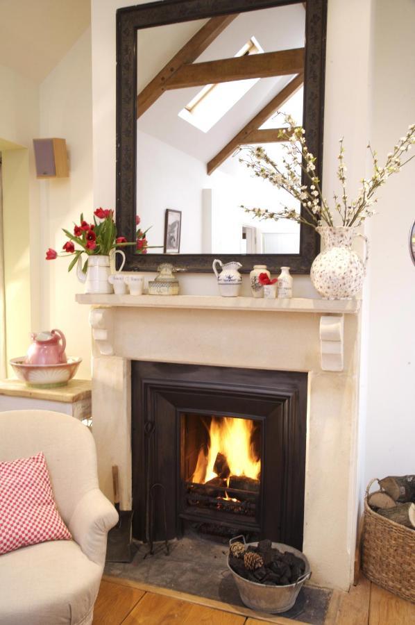 Fosse Farmhouse Holiday Cottages Chippenham  Kültér fotó