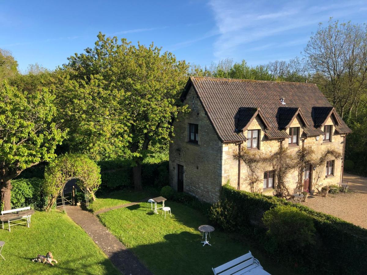 Fosse Farmhouse Holiday Cottages Chippenham  Kültér fotó